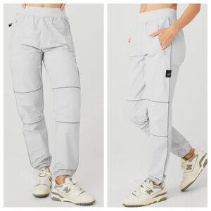 ALO Yoga Torrent Track Pants Light Gray Size M/L